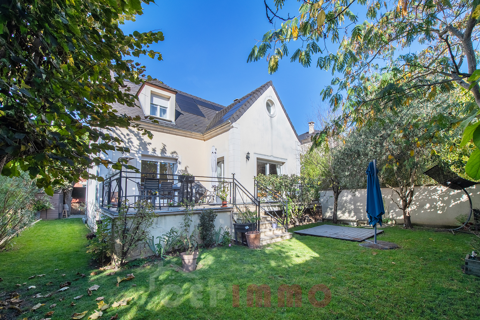 Maison 7P 145m2 à CRETEIL (94000)